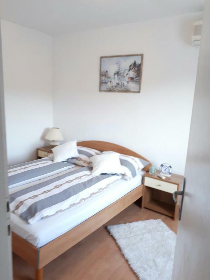Апартаменти Apartman Andela Тисно Екстер'єр фото