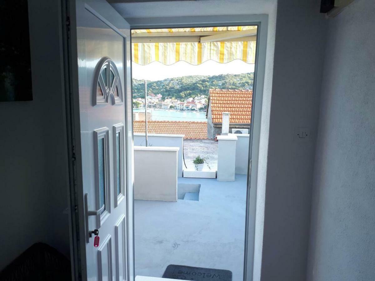 Апартаменти Apartman Andela Тисно Екстер'єр фото